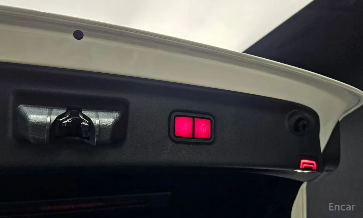 Фото 20 - Mercedes-Benz S-Class