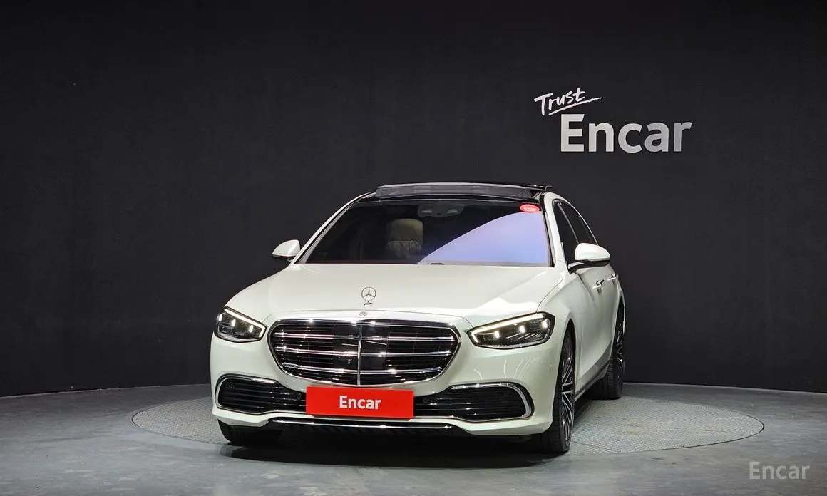 Фото 3 - Mercedes-Benz S-Class