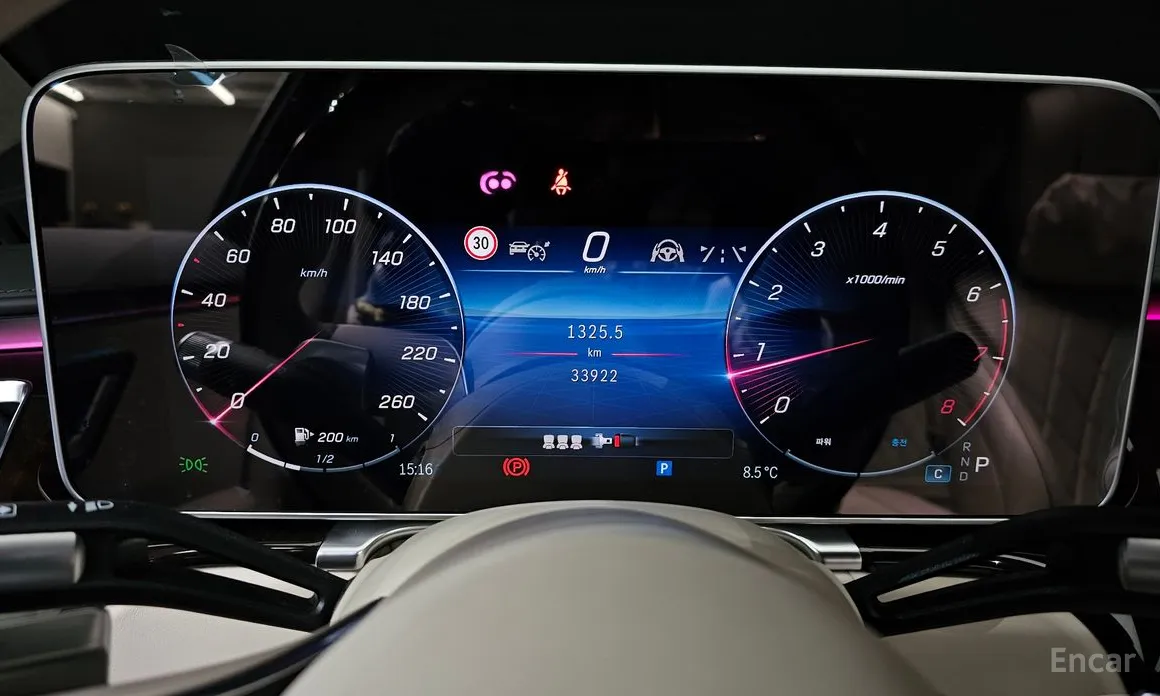 Фото 8 - Mercedes-Benz S-Class