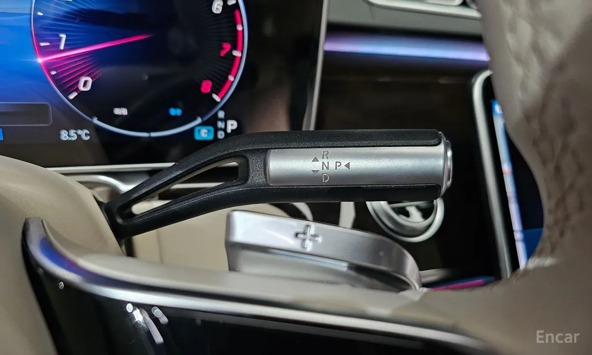 Фото 9 - Mercedes-Benz S-Class