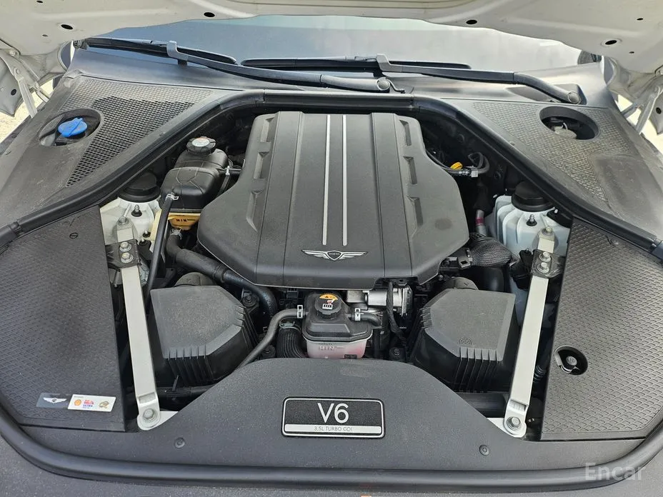 Фото 18 - Genesis G90