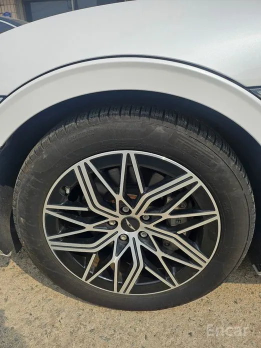 Фото 5 - Genesis G90