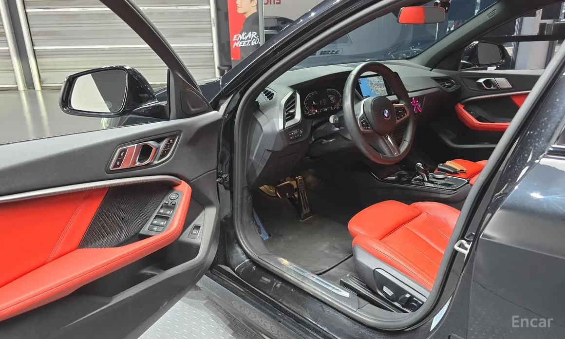 Фото 11 - BMW 1 Series