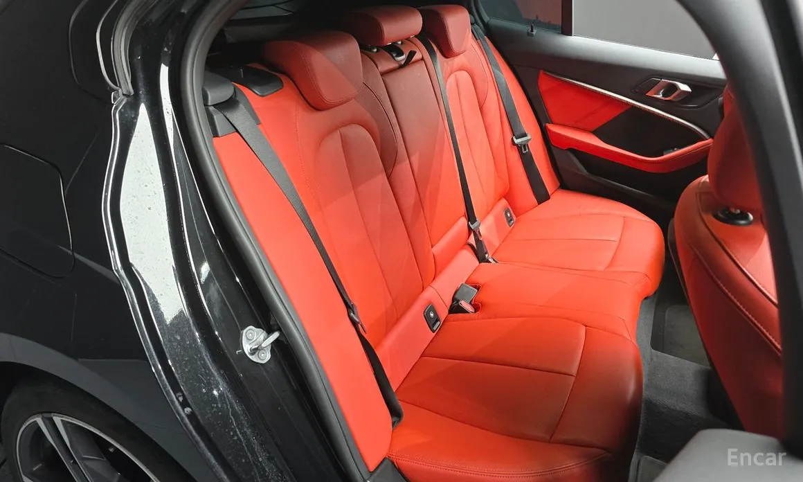 Фото 13 - BMW 1 Series