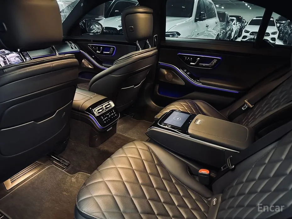 Фото 11 - Mercedes-Benz S-Class