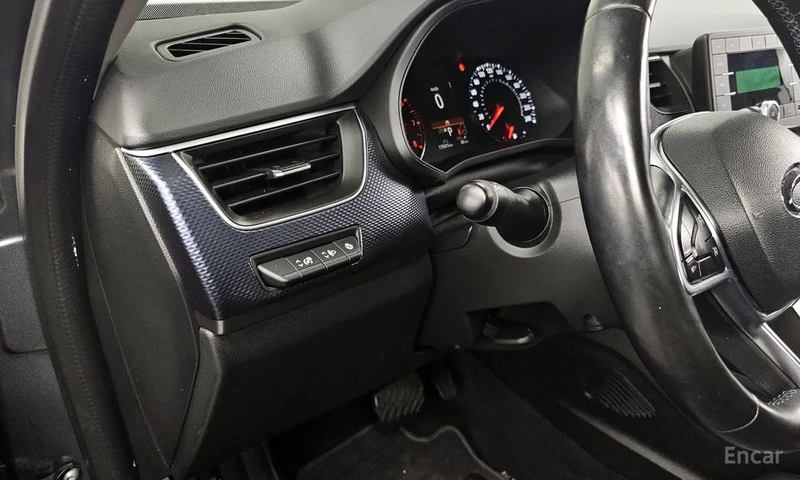 Фото 16 - Renault XM3