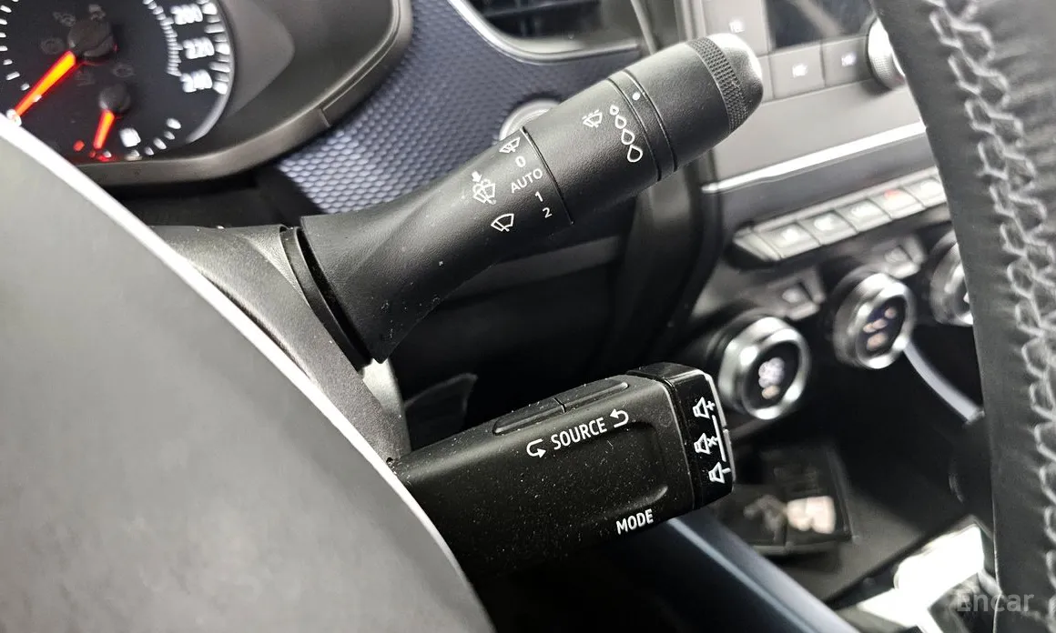 Фото 18 - Renault XM3