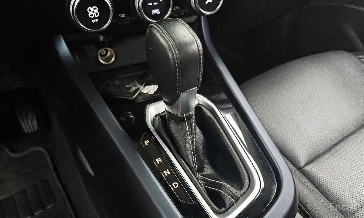 Фото 9 - Renault XM3