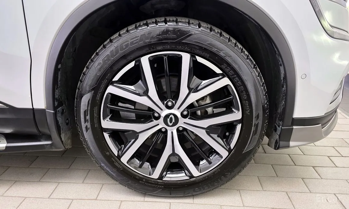 Фото 5 - Renault QM6