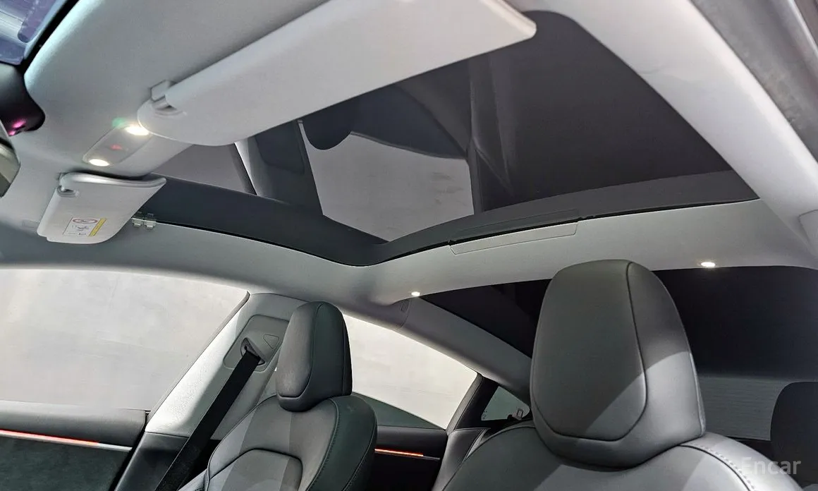 Фото 19 - Tesla Model 3