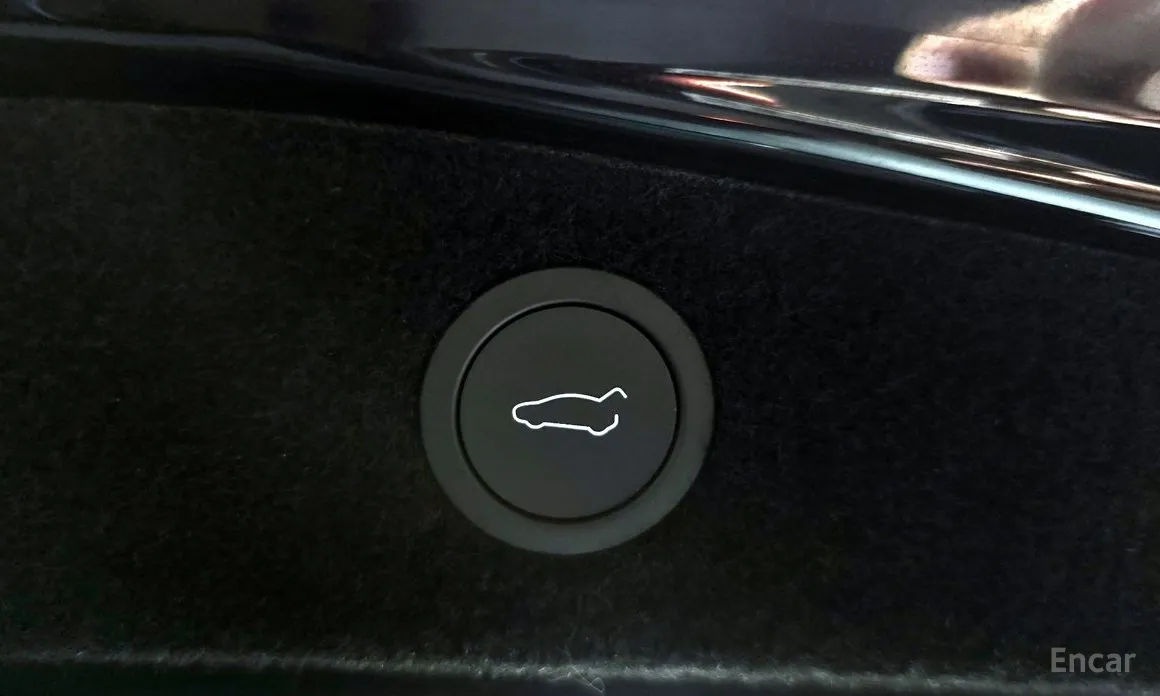 Фото 20 - Tesla Model 3