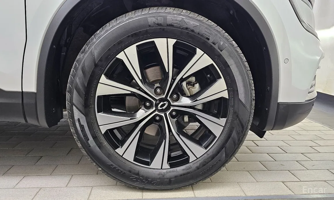 Photo 5 - Renault QM6