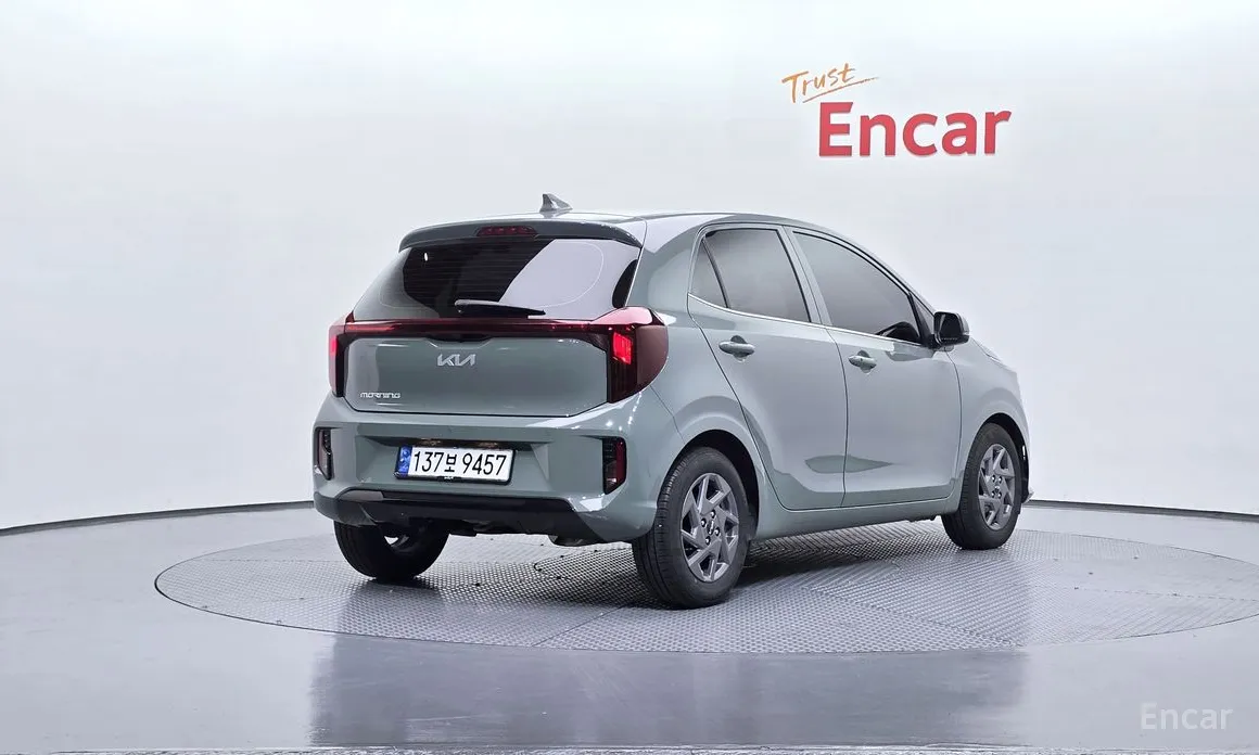 Фото 2 - Kia Morning