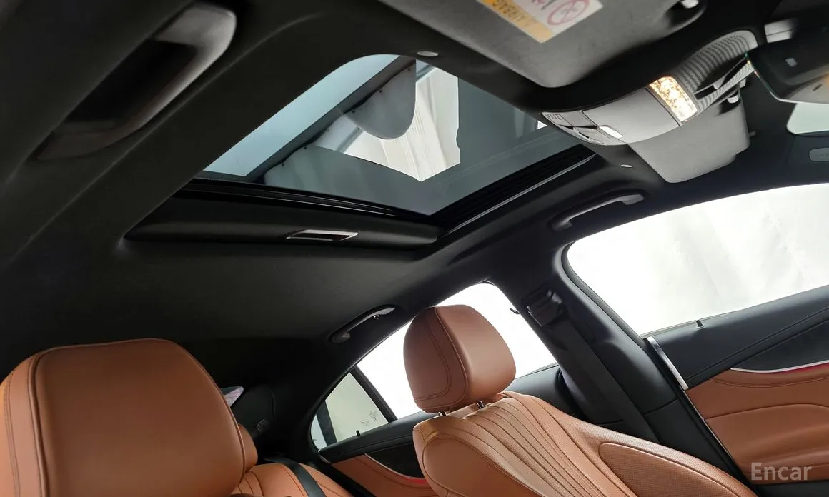 Фото 17 - Mercedes-Benz CLS-Class