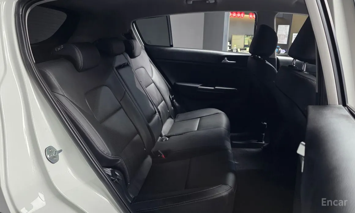 Фото 12 - Kia Sportage