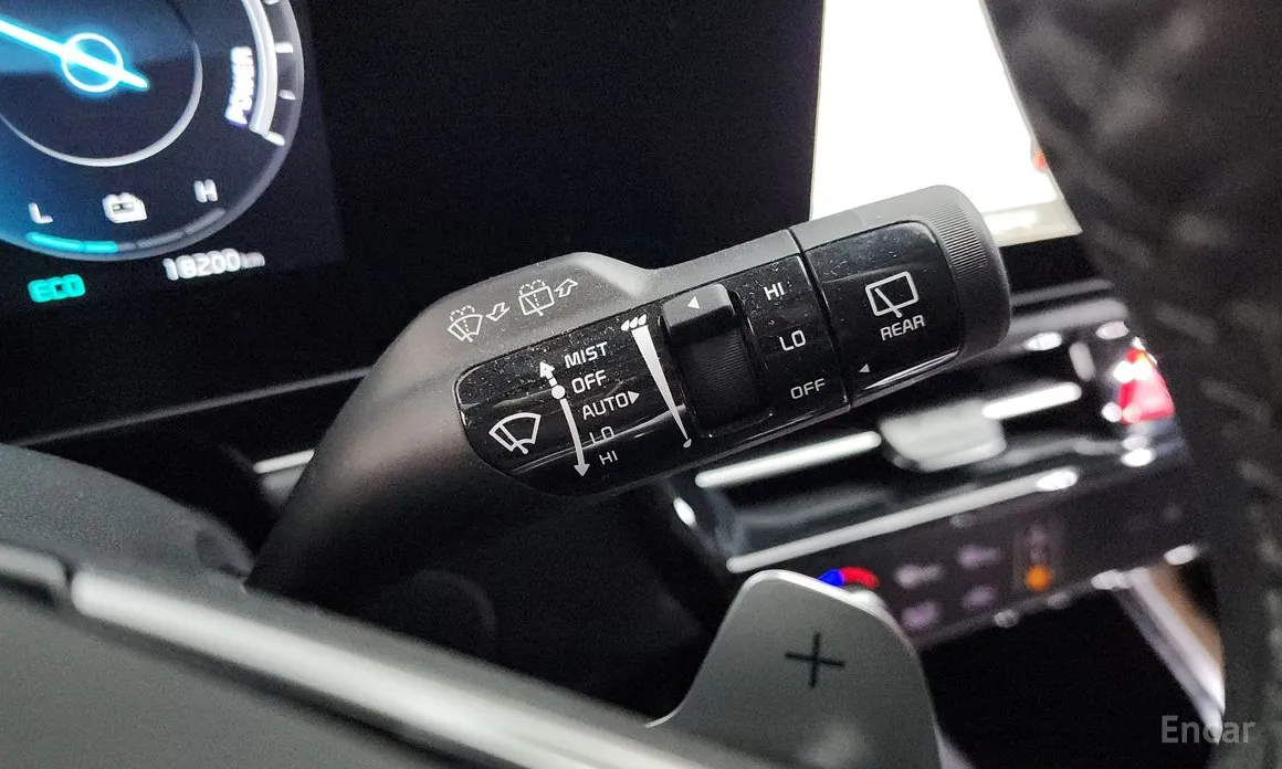 Фото 14 - Kia Niro