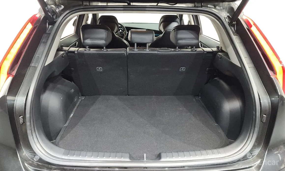 Фото 20 - Kia Niro