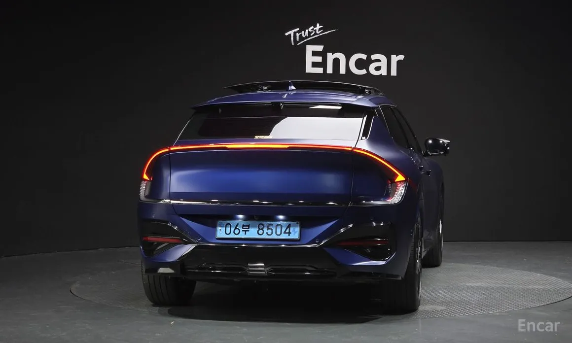 Фото 4 - Kia EV6