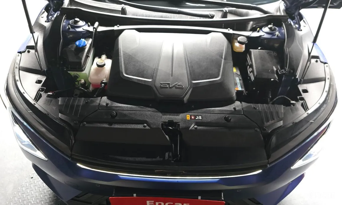 Фото 6 - Kia EV6