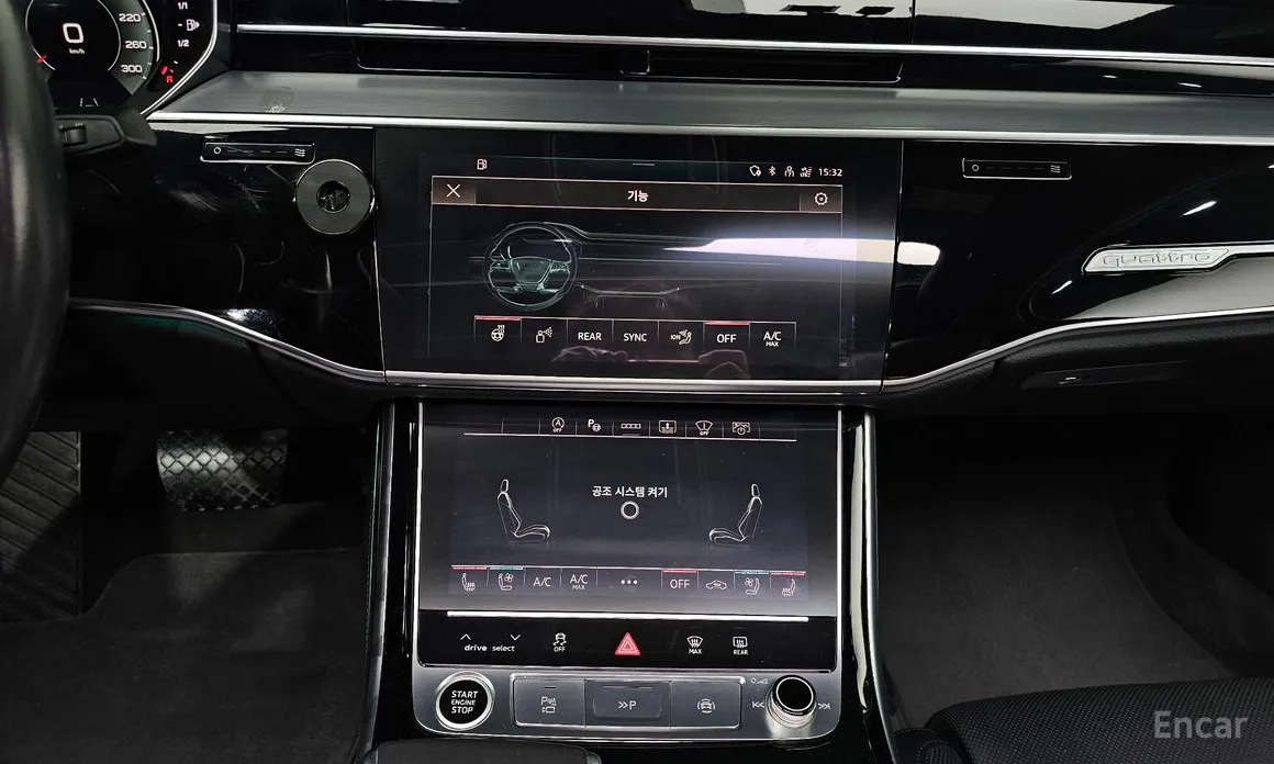 Фото 15 - Audi A8