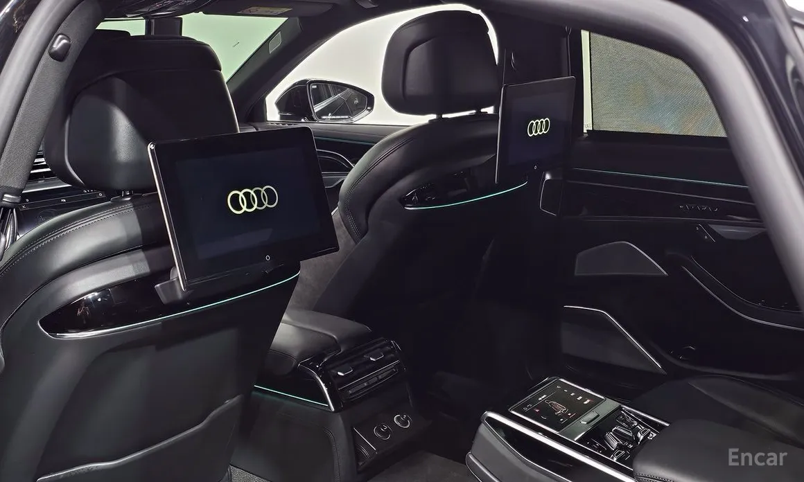 Фото 20 - Audi A8