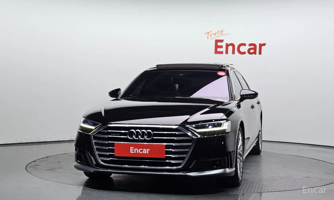 Фото 3 - Audi A8