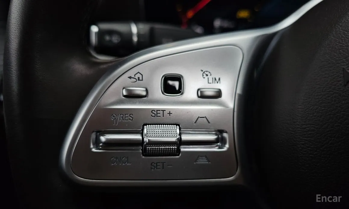 Фото 17 - Mercedes-Benz CLS-Class