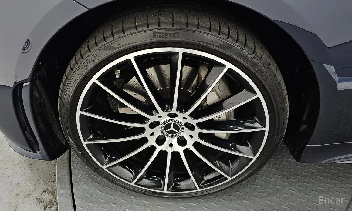 Фото 5 - Mercedes-Benz CLS-Class