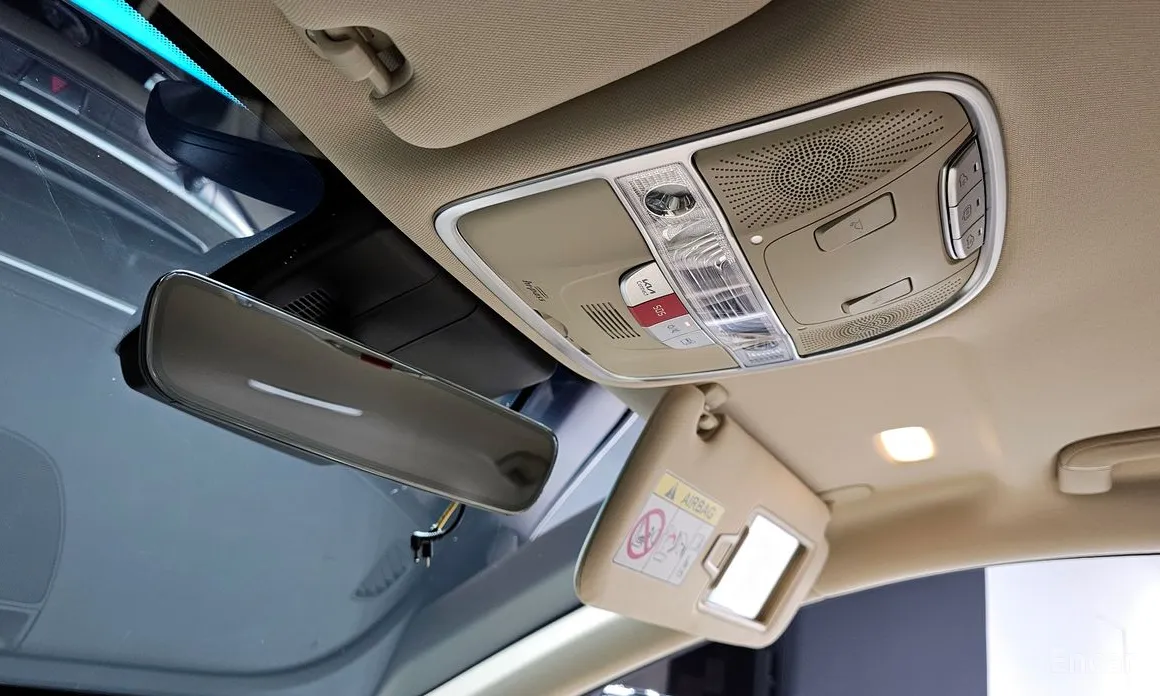 Фото 18 - Kia K9