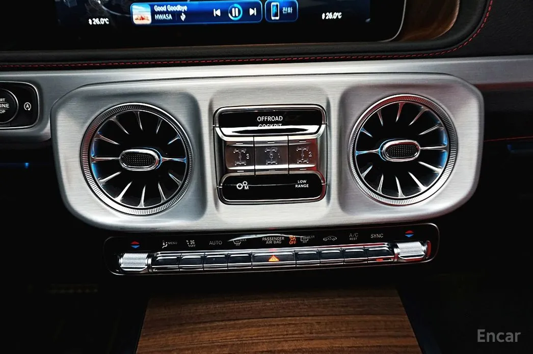 Фото 10 - Mercedes-Benz G-Class