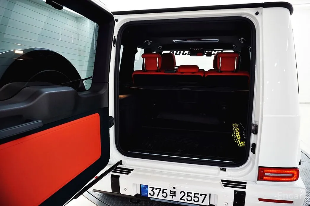 Фото 17 - Mercedes-Benz G-Class