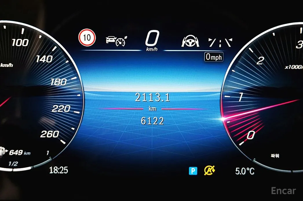 Фото 6 - Mercedes-Benz G-Class