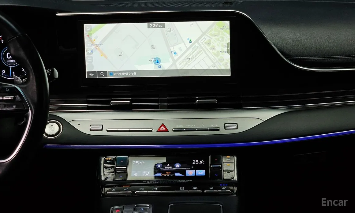 Фото 14 - Hyundai Grandeur