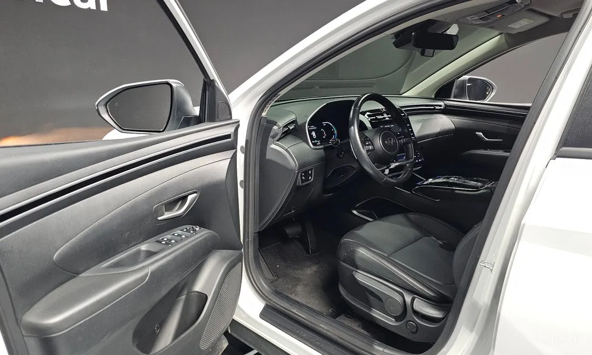 Фото 10 - Hyundai Tucson