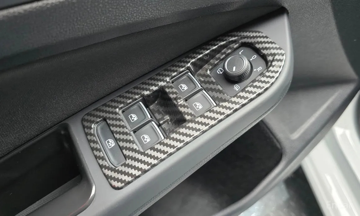 Фото 14 - Volkswagen Golf