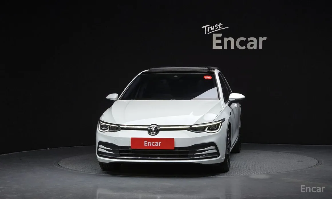 Фото 3 - Volkswagen Golf