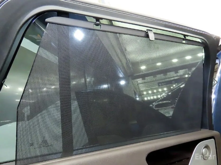 Фото 14 - Lincoln Aviator