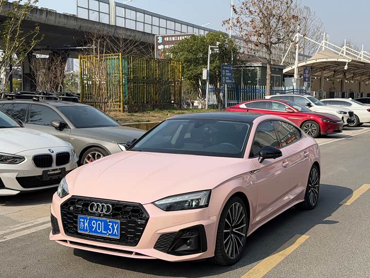 Фото 1 - Audi A5