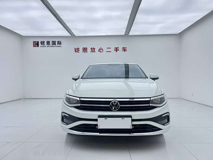 Photo 2 - Volkswagen Bora