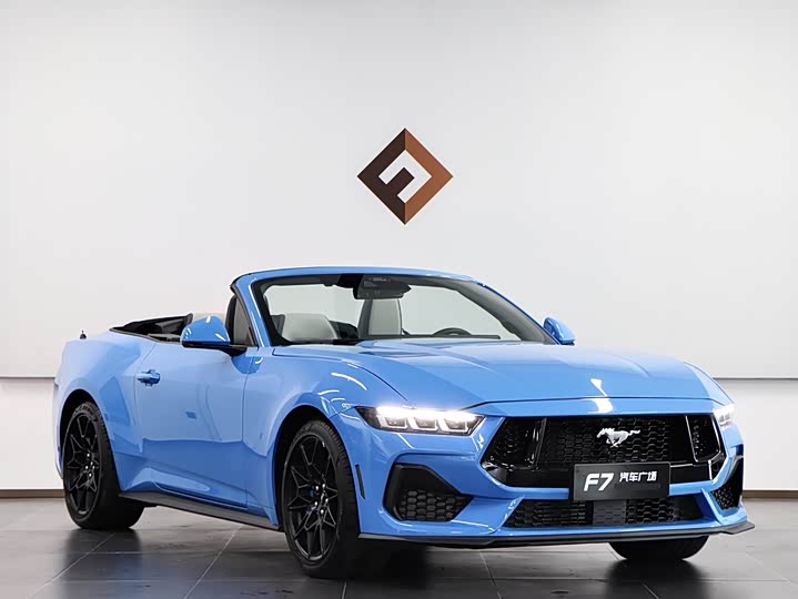 Photo 3 - Ford Mustang