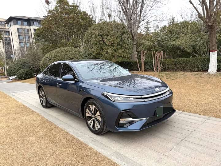 Фото 3 - Geely Galaxy A7