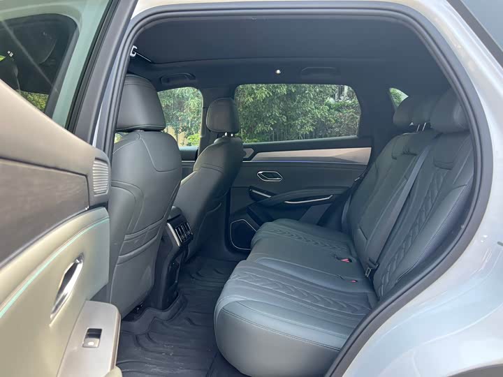 Фото 7 - BYD Song L DM-i Hybrid