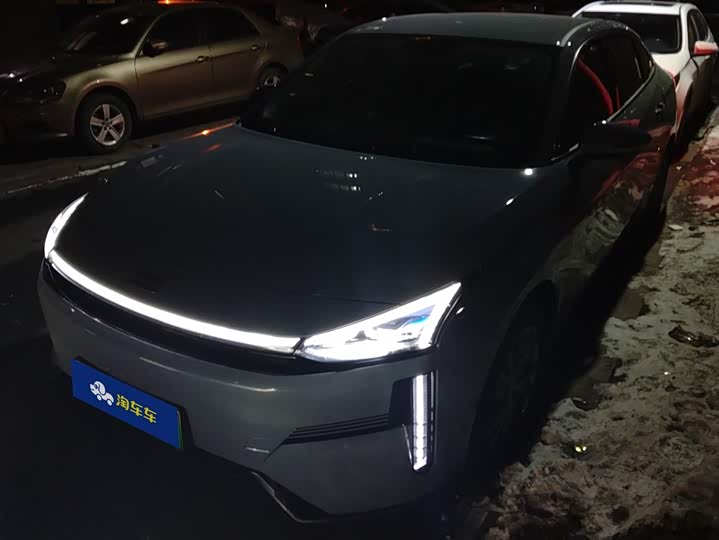 Photo 1 - Geely Galaxy L6