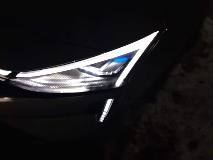 Photo 5 - Geely Galaxy L6