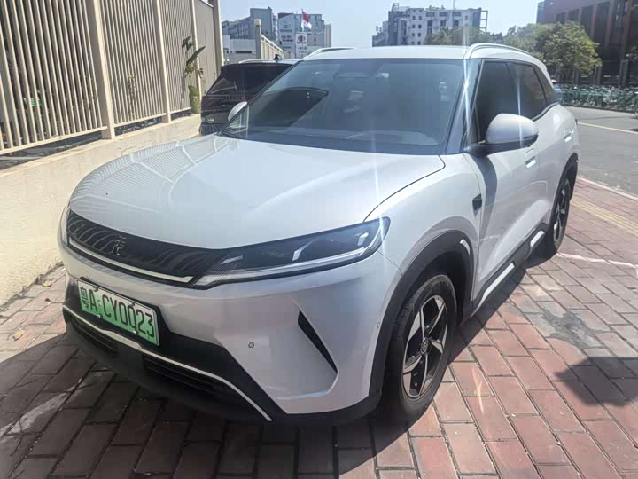 Photo 2 - BYD Yuan Up