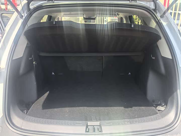 Photo 8 - BYD Yuan Up