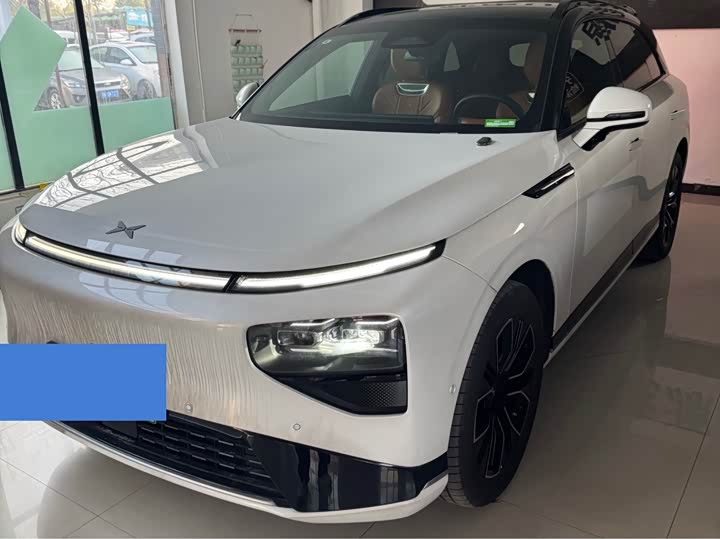 Фото 3 - XPeng G9