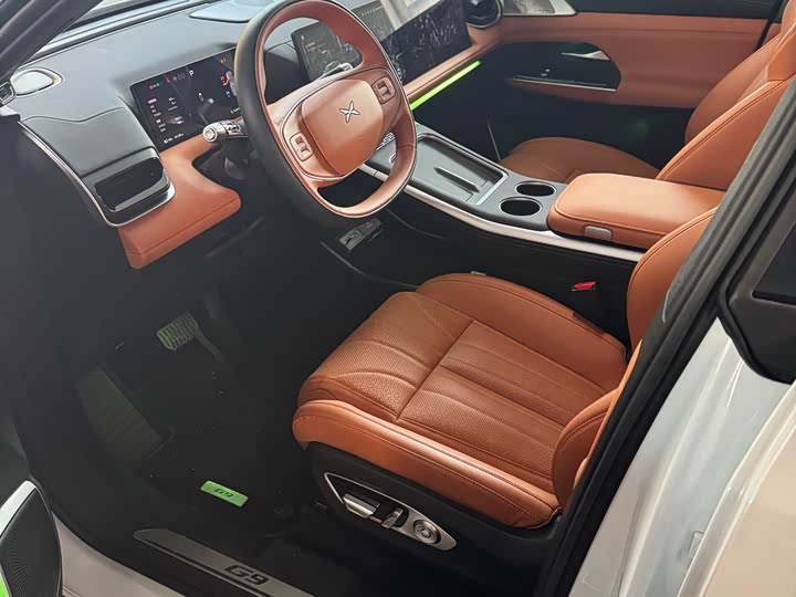 Фото 4 - XPeng G9