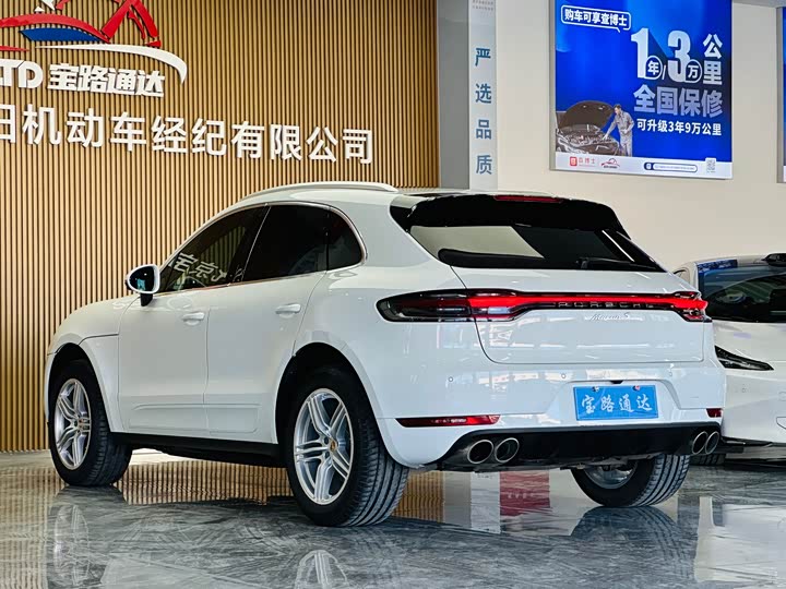 Фото 4 - Porsche Macan