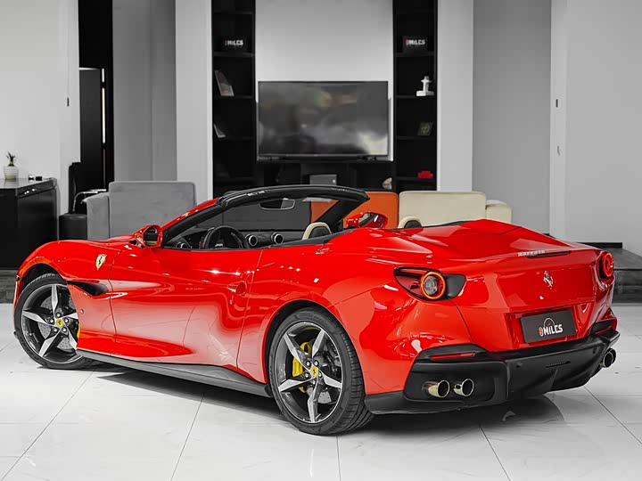 Фото 4 - Ferrari Portofino